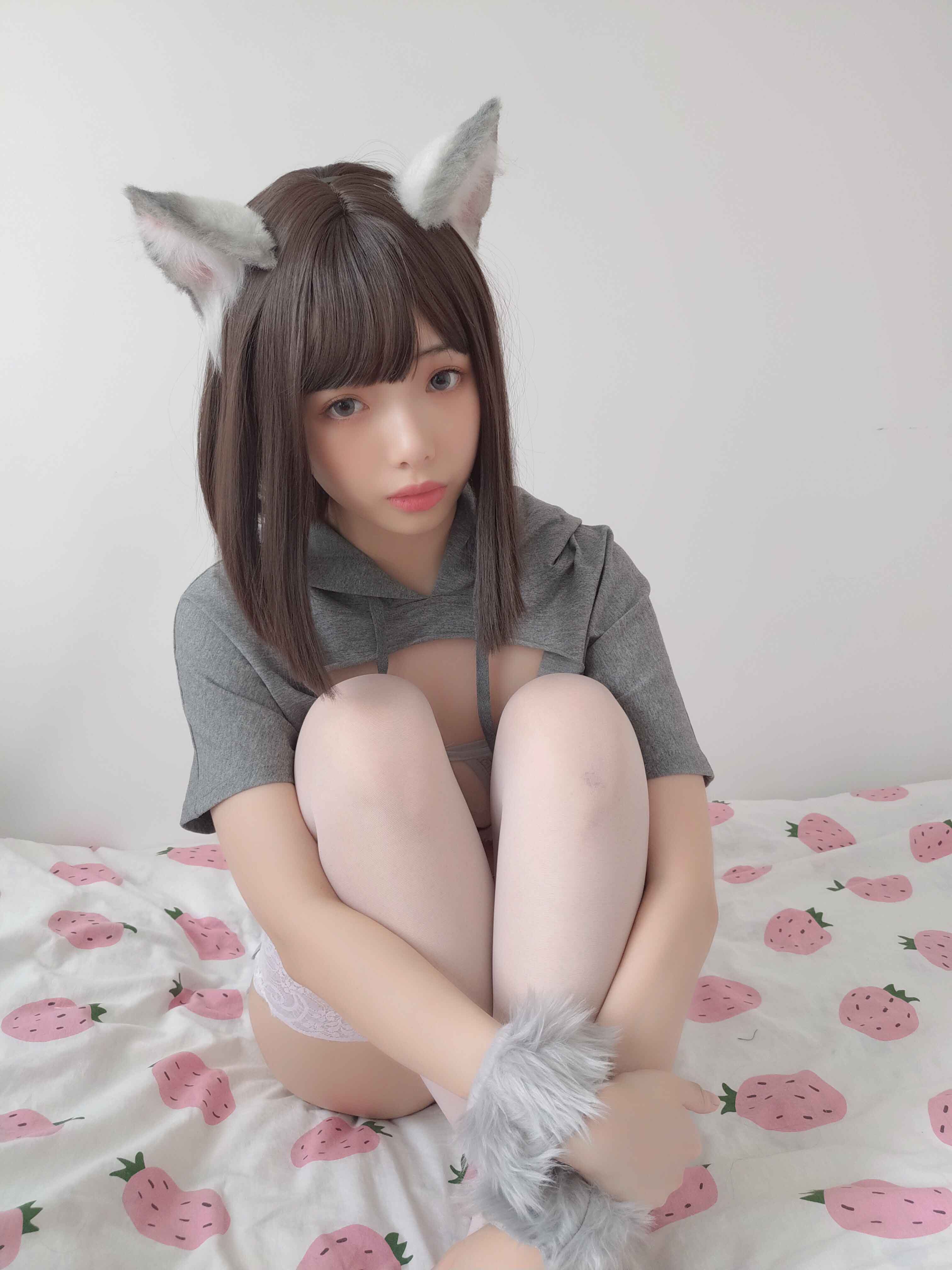 [雯妹不讲道理]NO.016灰色兽耳猫娘插图3